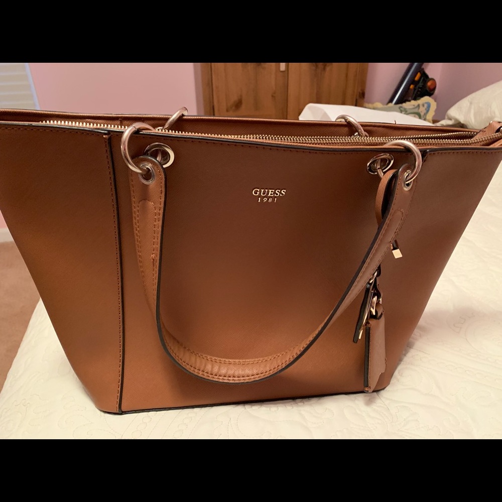 Guess Kamryn tote